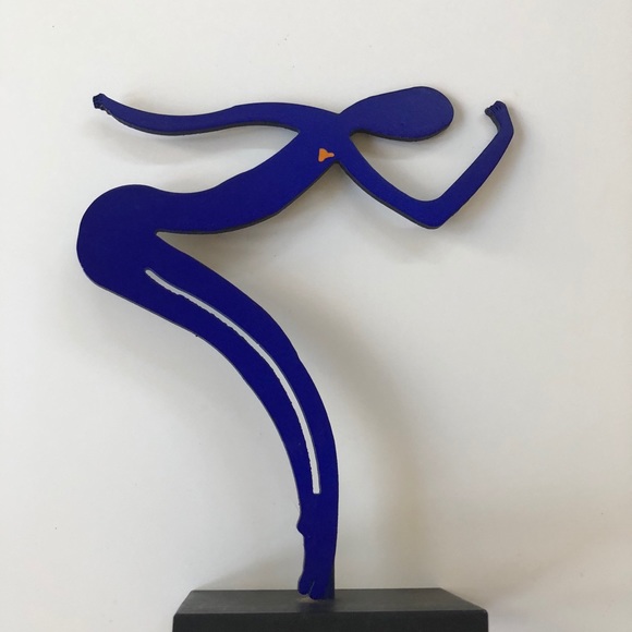 Claudine Buell painted steel sculpture - Picture 4 of 5